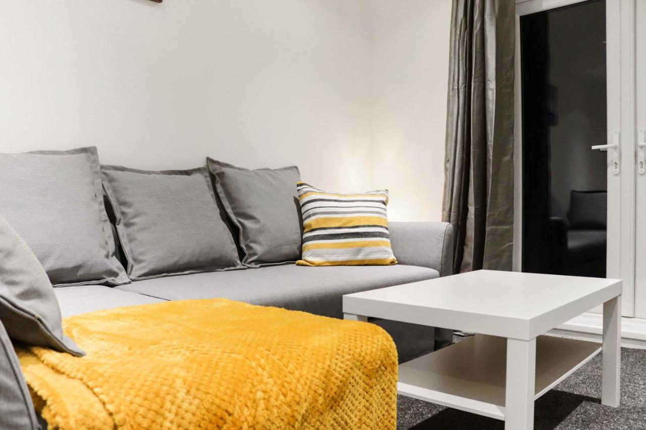Stylish - Modern - Serviced Accommodation - In The Heart Of Northumberland Ashington  Εξωτερικό φωτογραφία